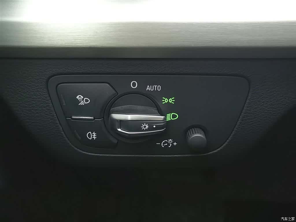 Audi Q5L, 2021 21