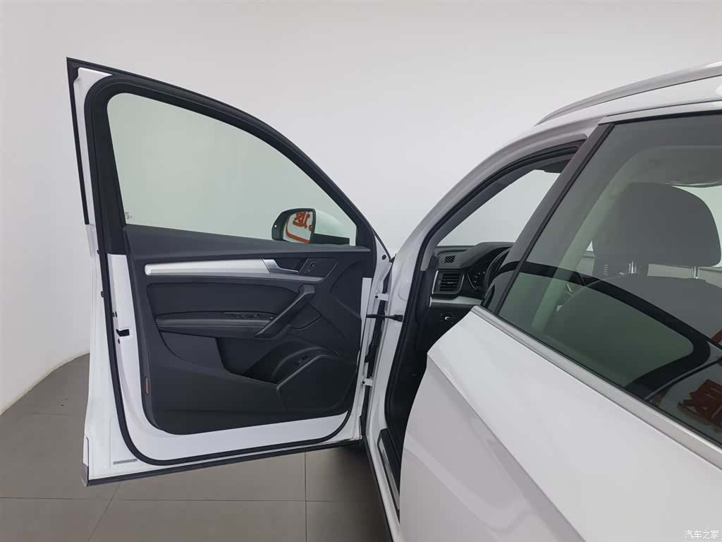 Audi Q5L, 2021 8