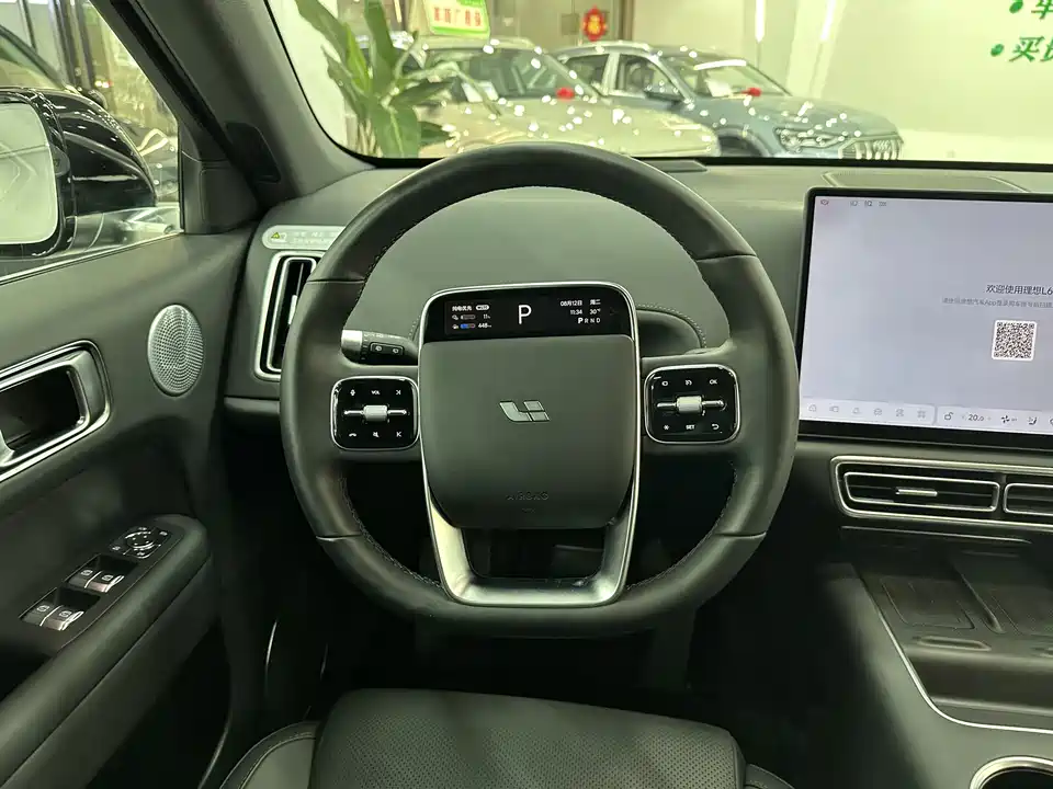 Li Auto Ideal L6