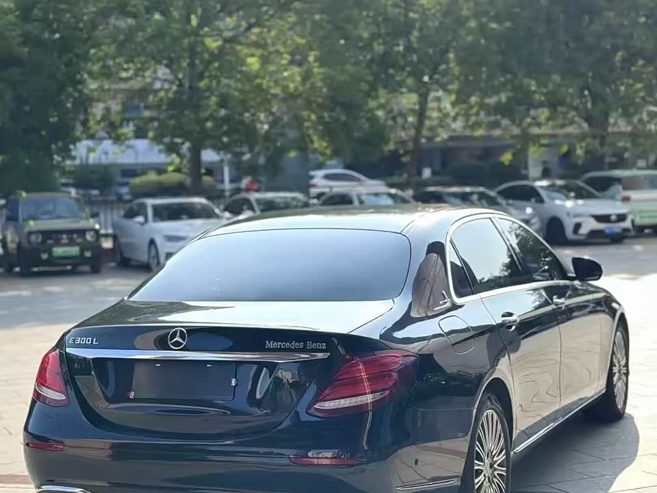 Mercedes-Benz E-class Mercedes-Benz E-class