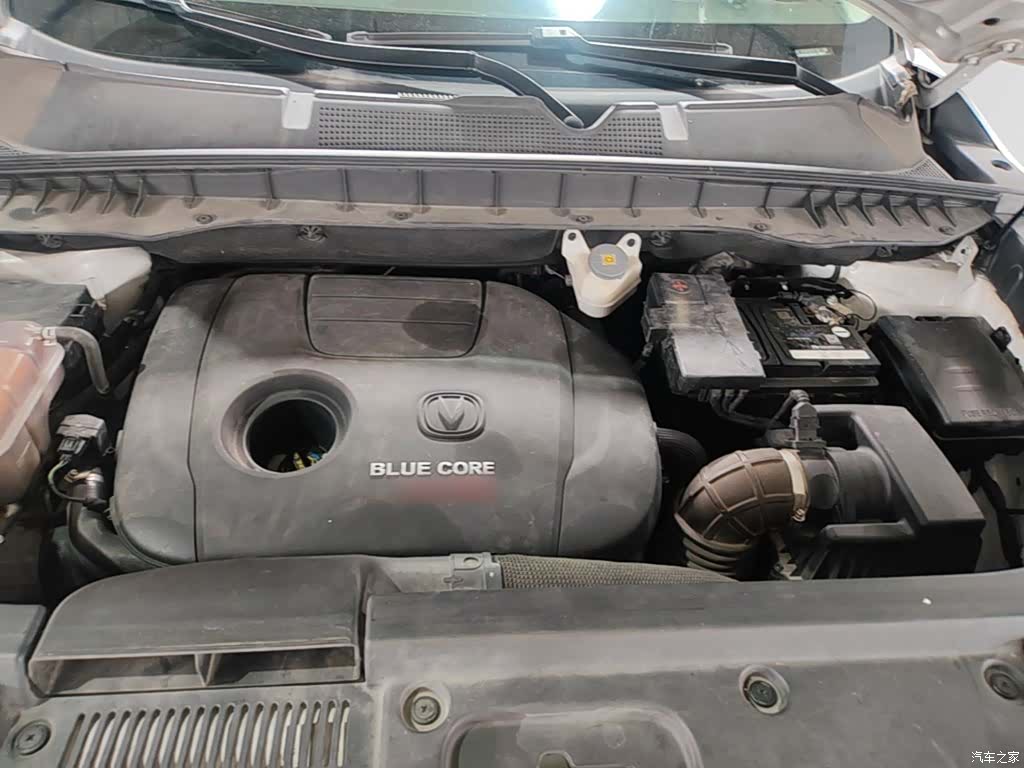 Changan CS95, 2017 16