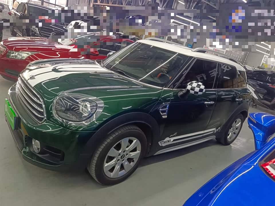 MINI COUNTRYMAN