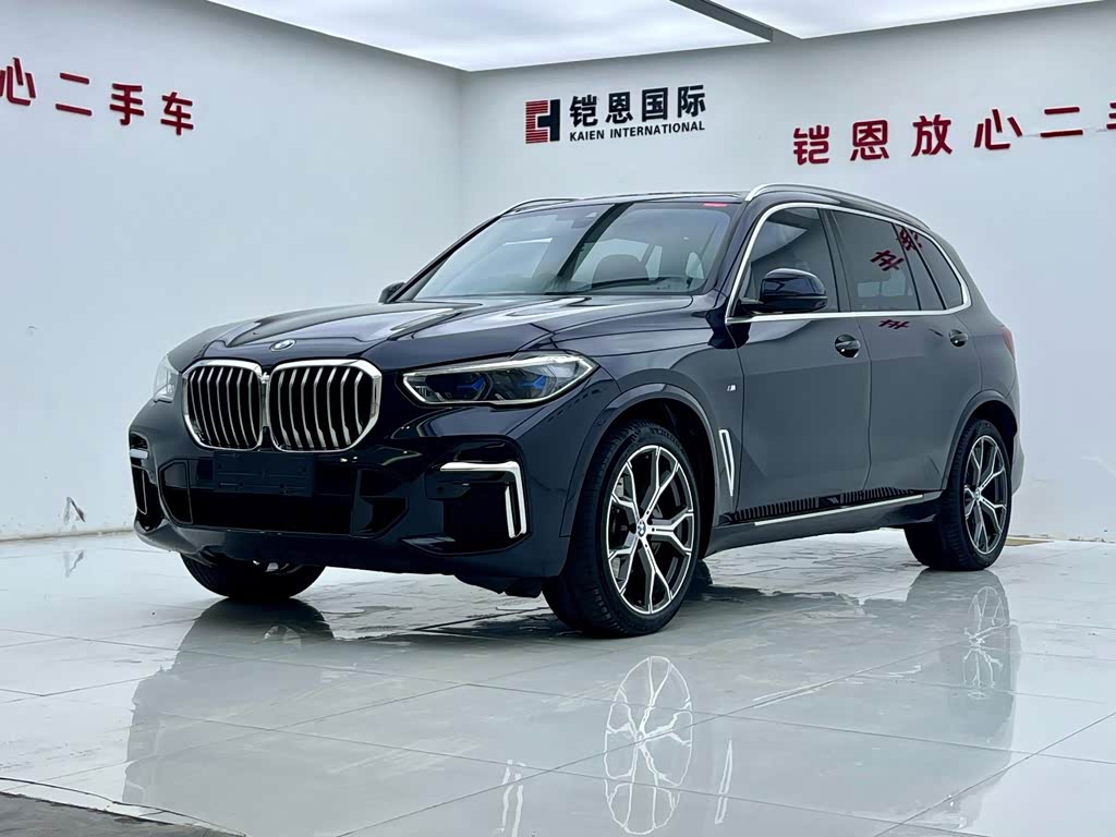 BMW X5 2022 xDrive 40Li M Sport