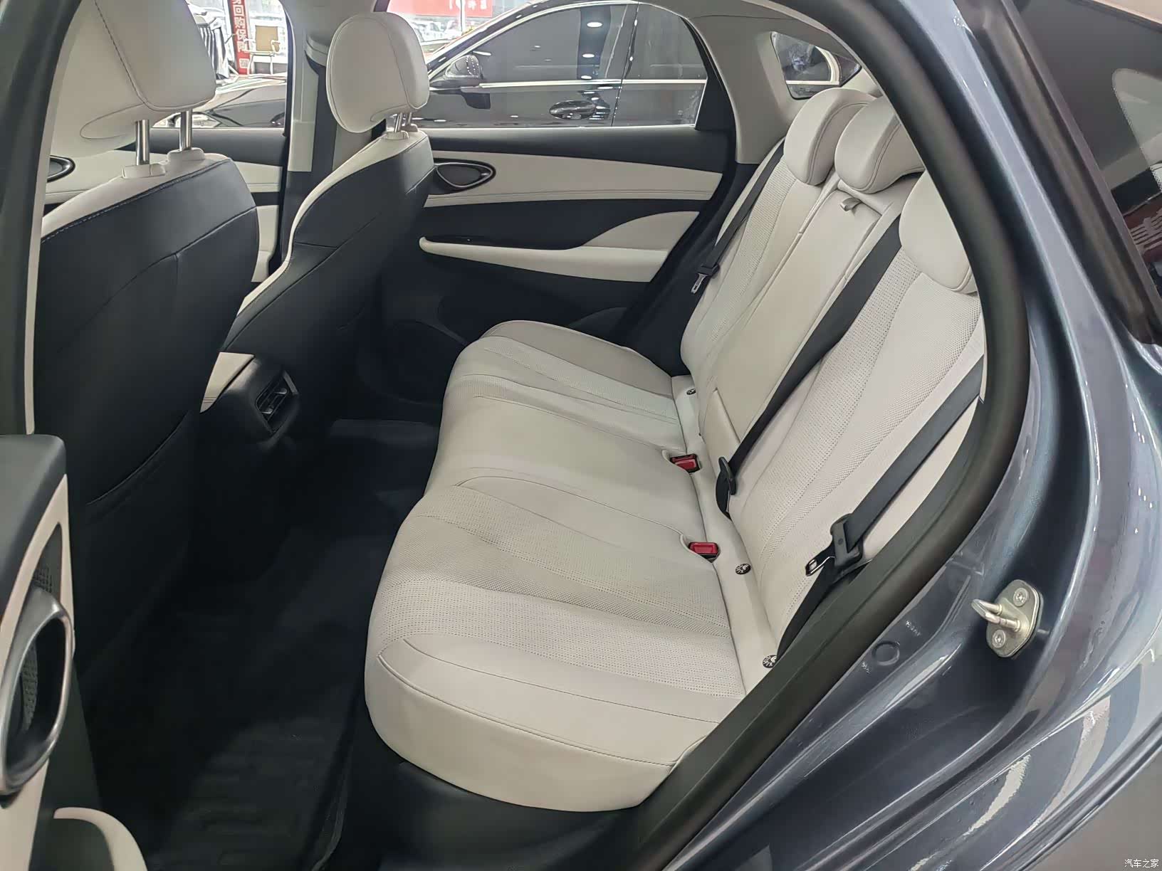 BYD Seal, 2025 12