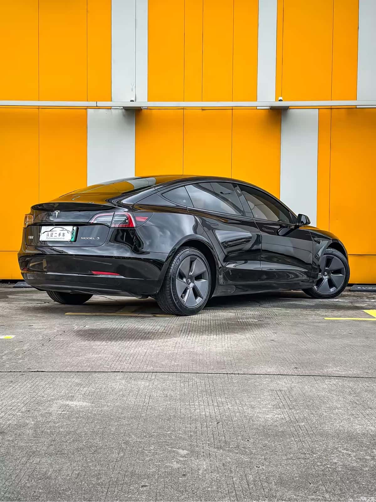 Tesla Model 3, 2023 3