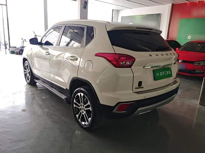 BAIC shen bao X35 2016 1.5L МКПП Luxury