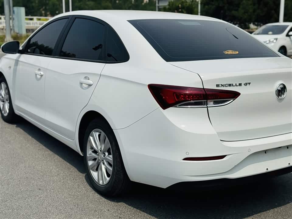 Buick Yinglang