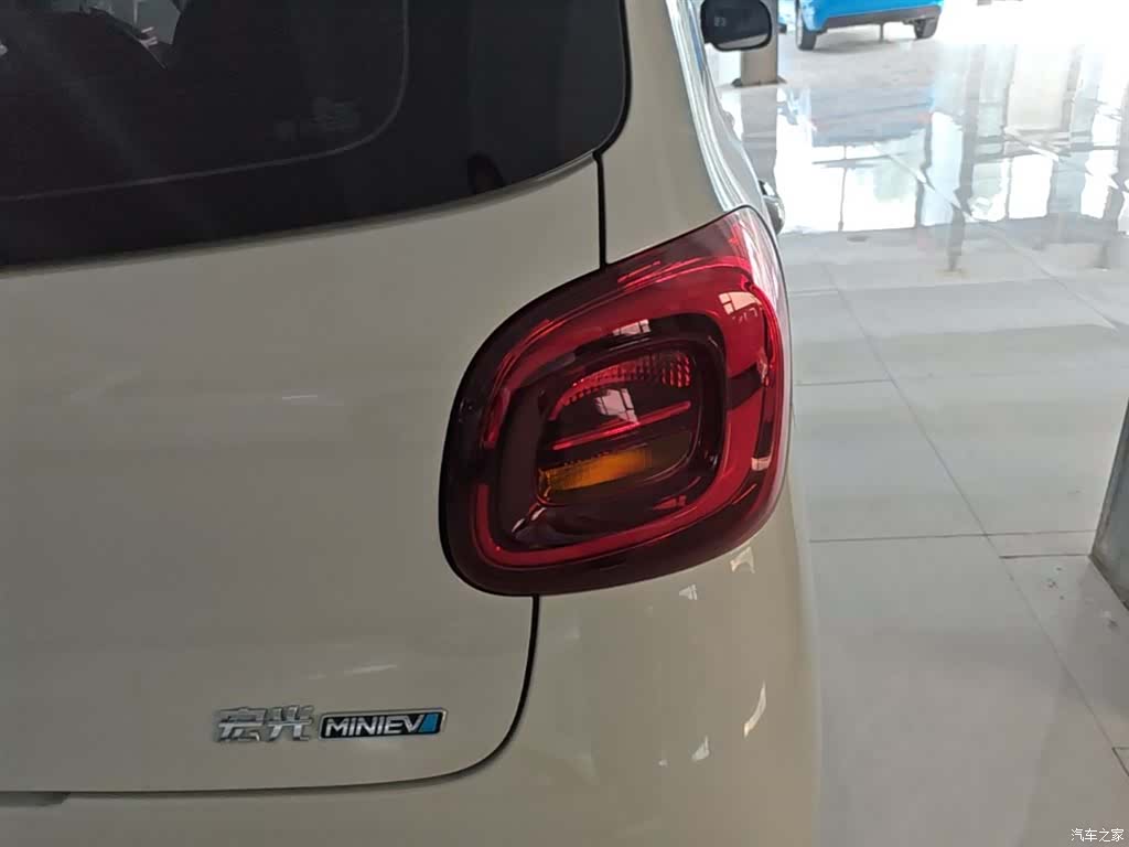 Wuling MINIEV, 2025 8