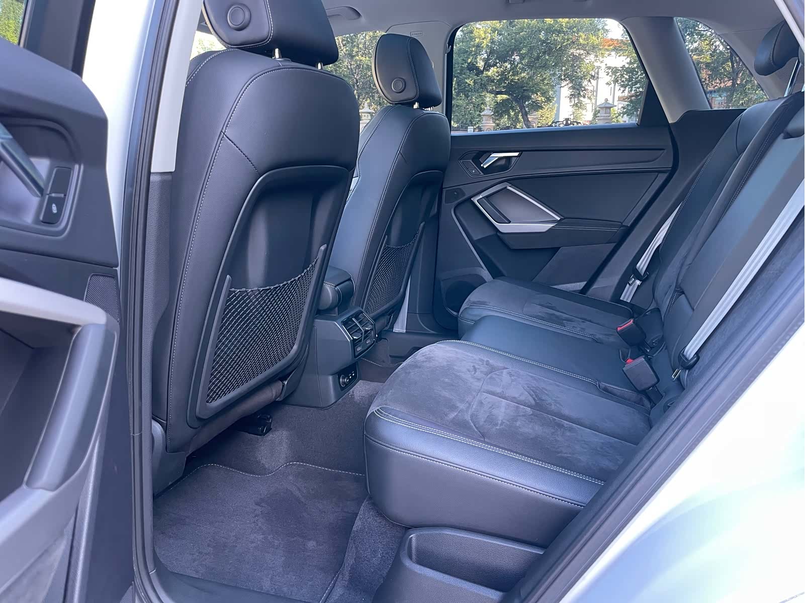 Audi Q3, 2022 8