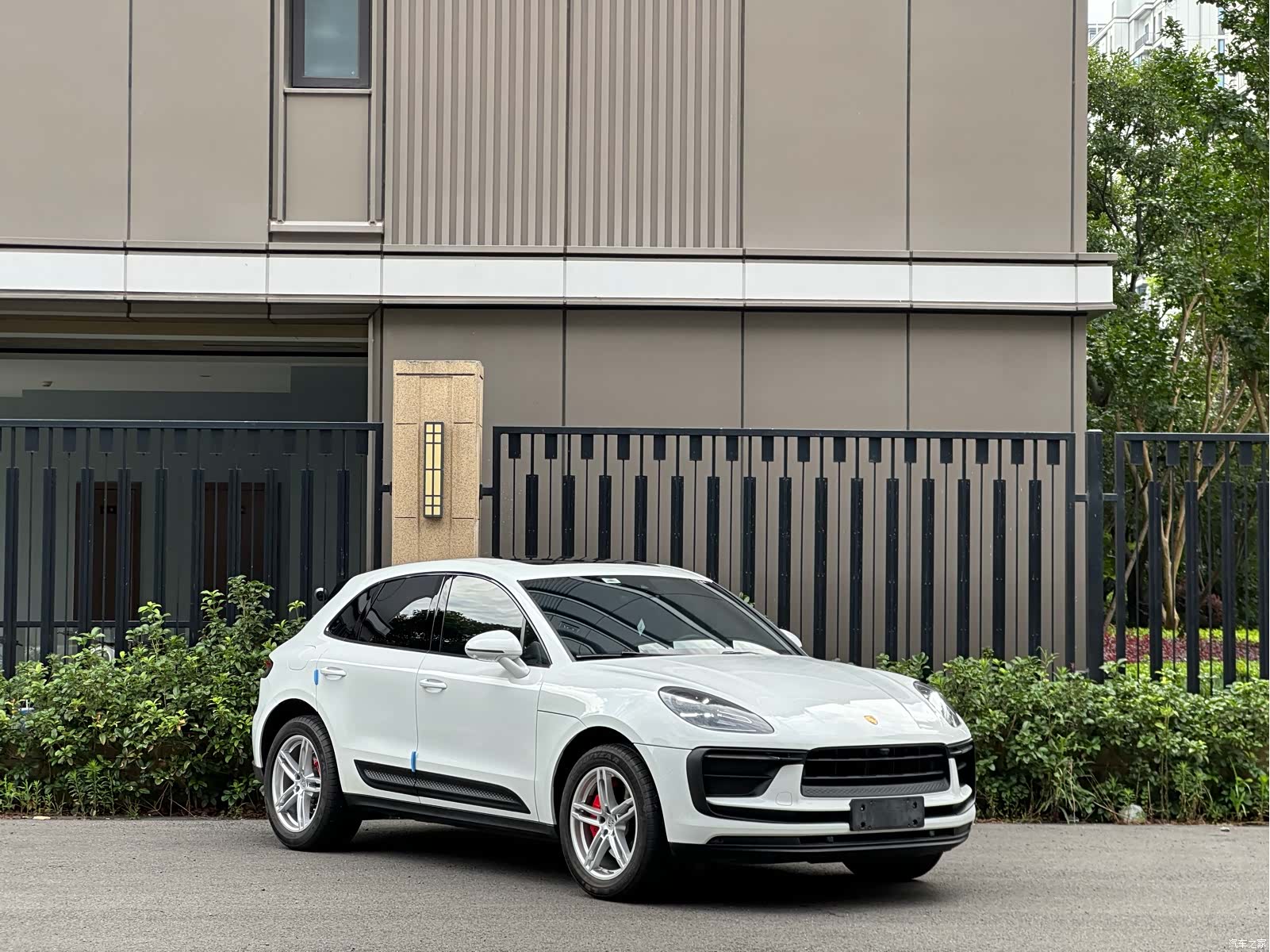 Porsche Macan, 2023 3