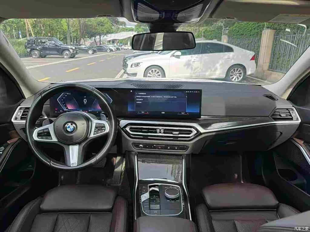 BMW 3 Series, 2023 7