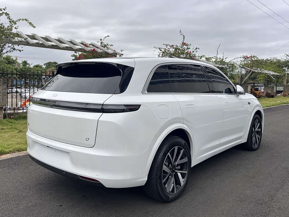 Li Auto Ideal L7