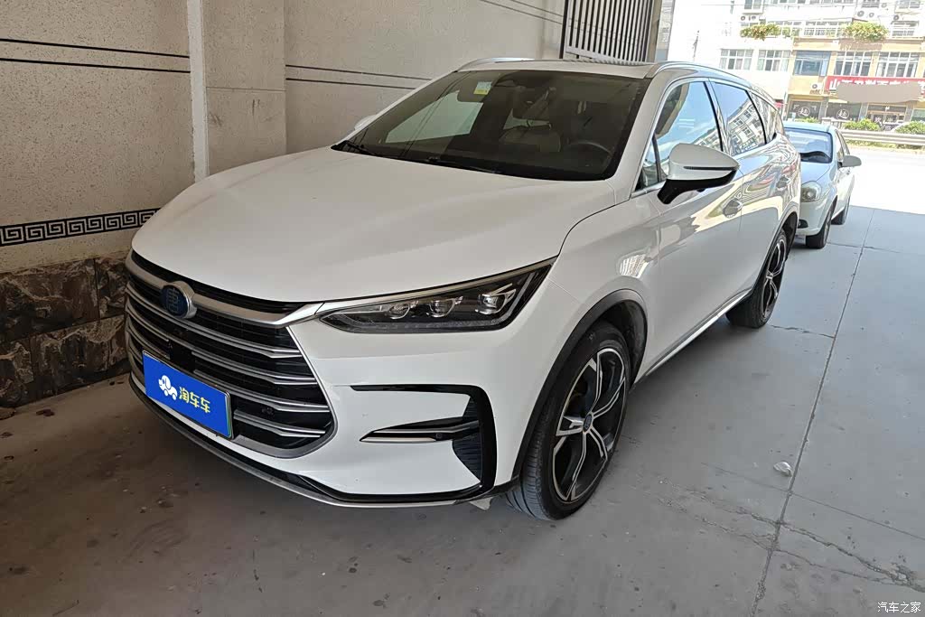 BYD Tang, 2022 1