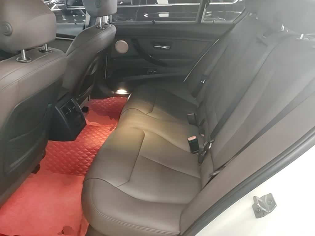 BMW 3 Series, 2018 17