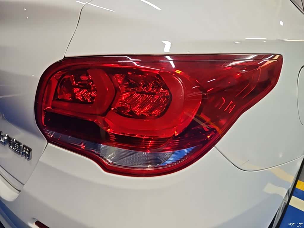 Chevrolet 320, 2019 8