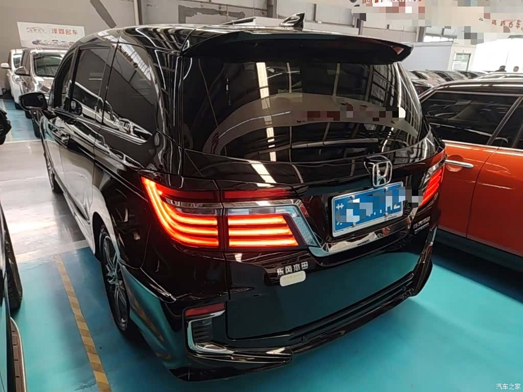 Honda Elysion, 2021 все фото