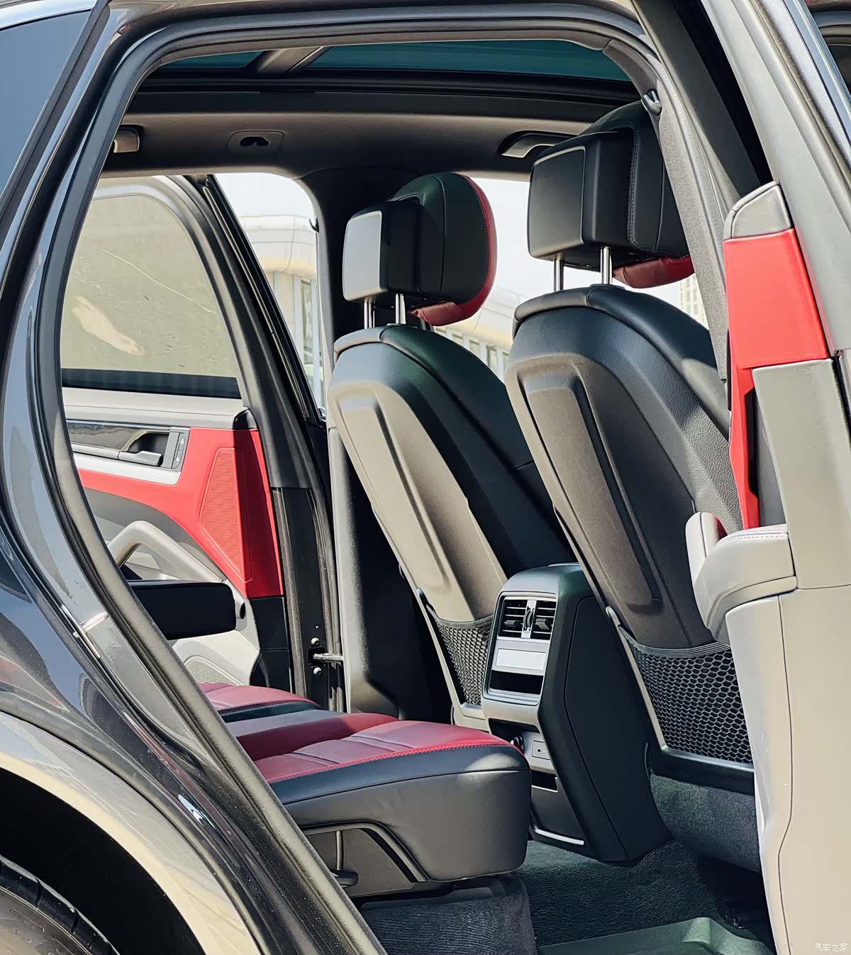 Porsche Cayenne, 2024 7