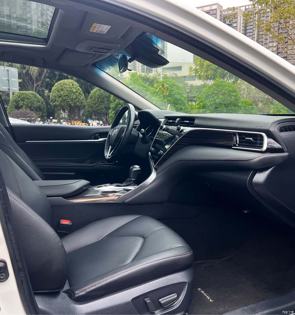 Toyota Camry, 2020 8