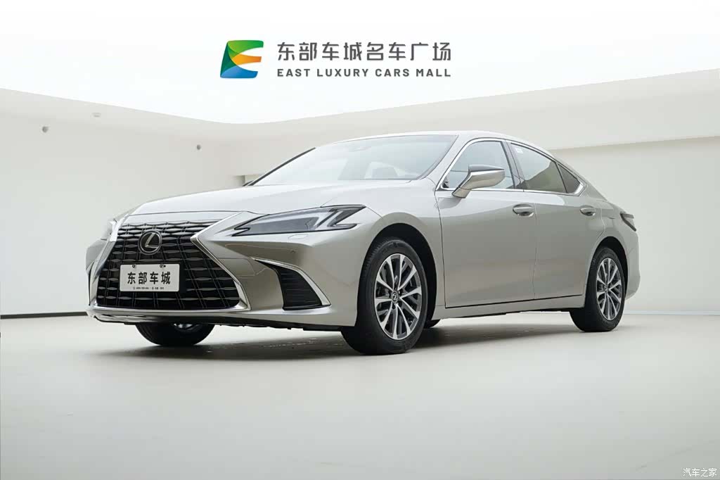 Lexus ES, 2026 1