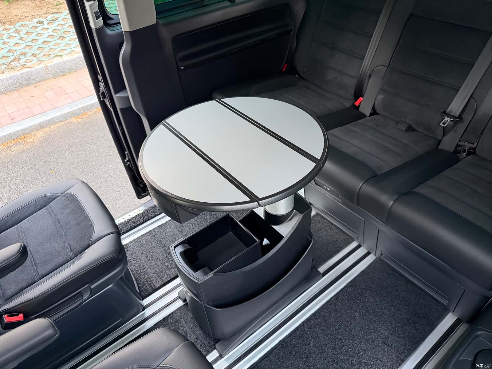 Volkswagen 7, 2018 24