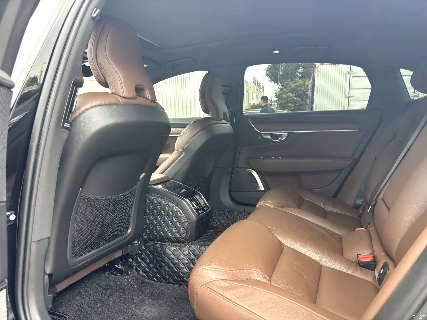 Volvo S90, 2023 9