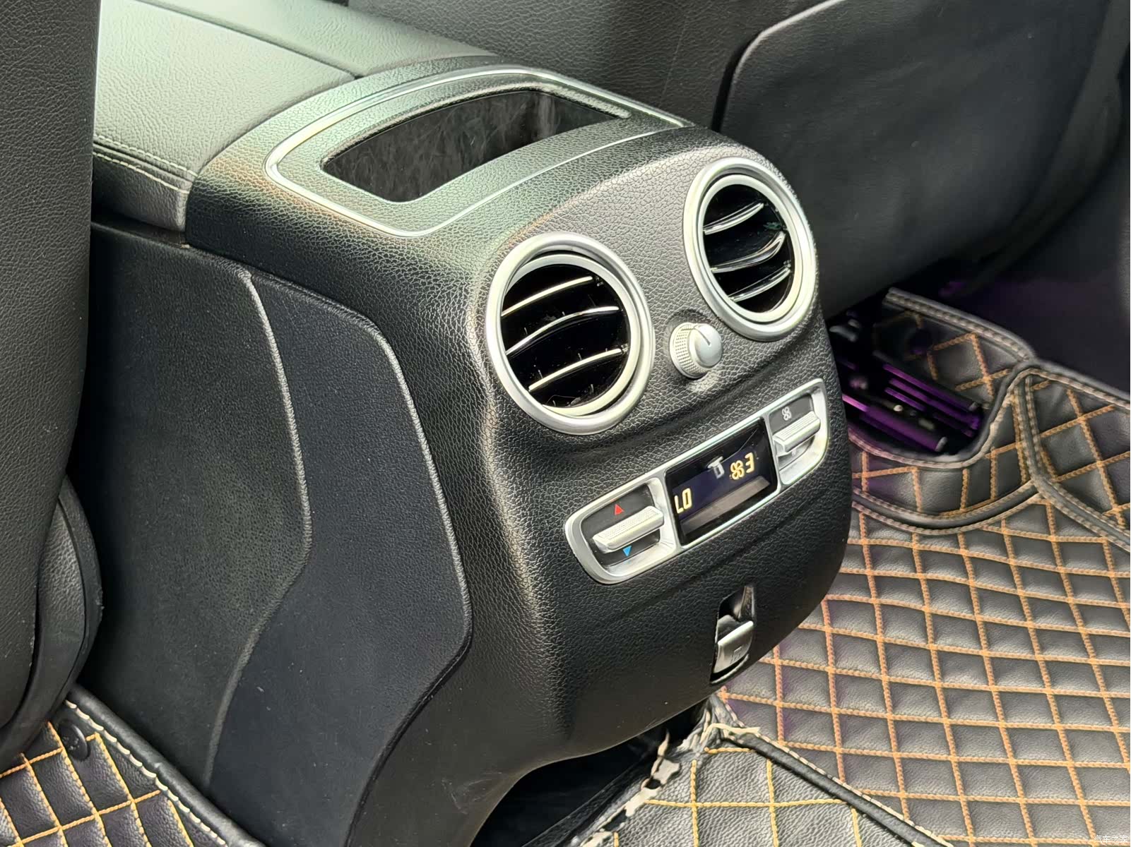 Mercedes-Benz GLC, 2022 18
