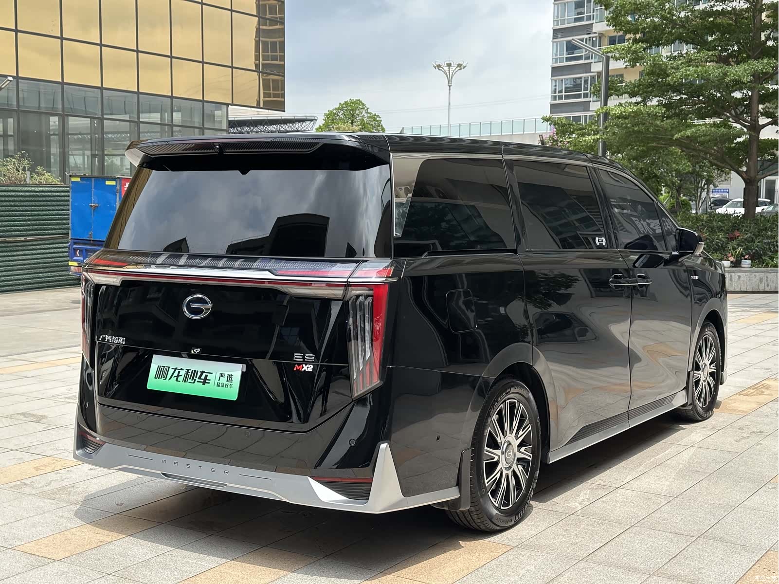 Trumpchi E9, 2025 4