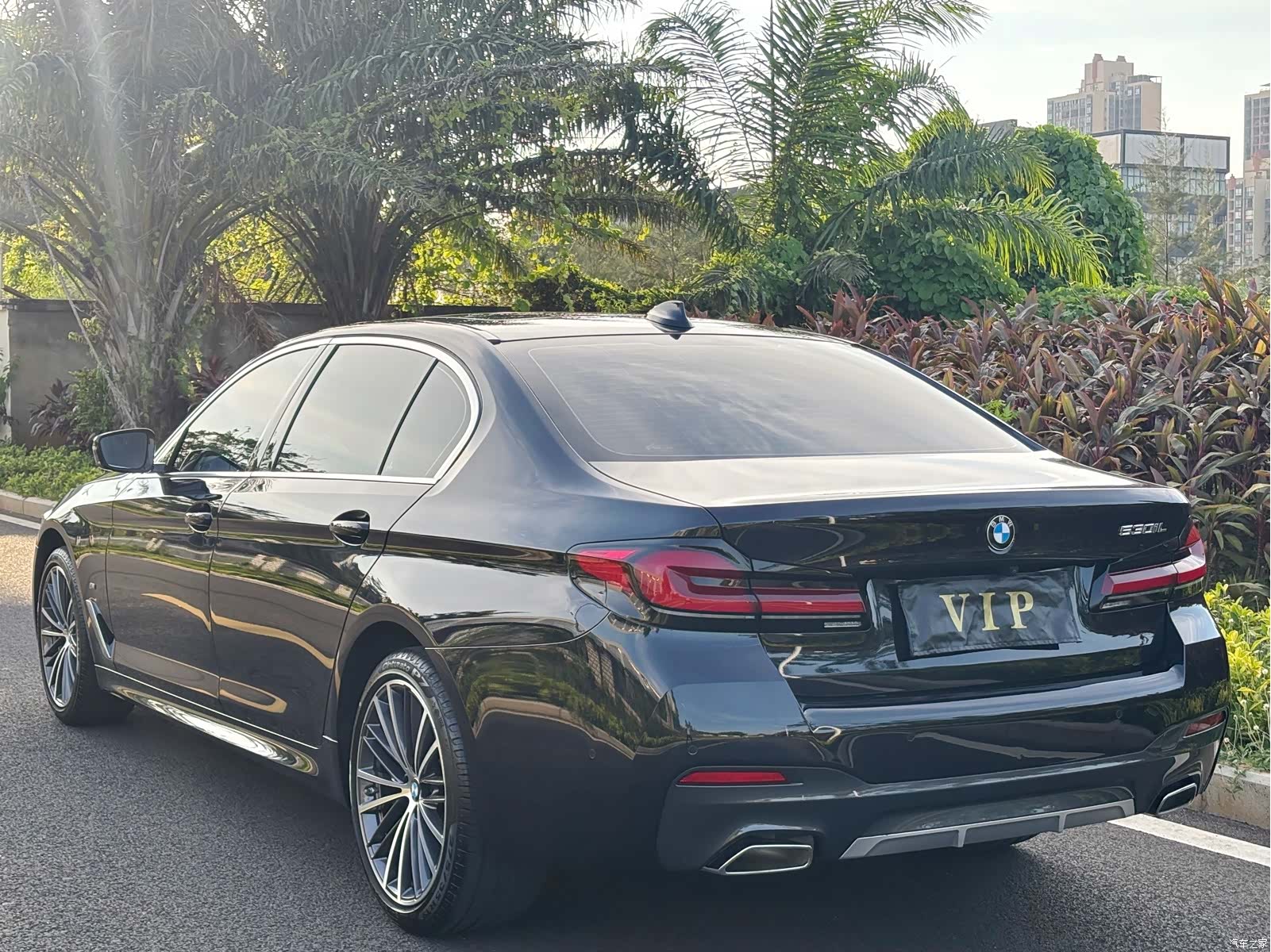 BMW 5 Series, 2023 9