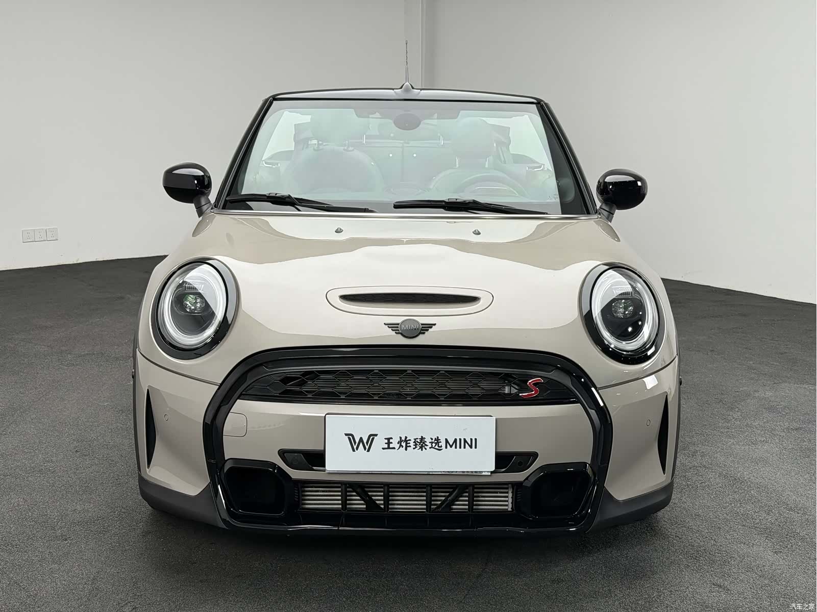 Mini Cooper, 2023 4