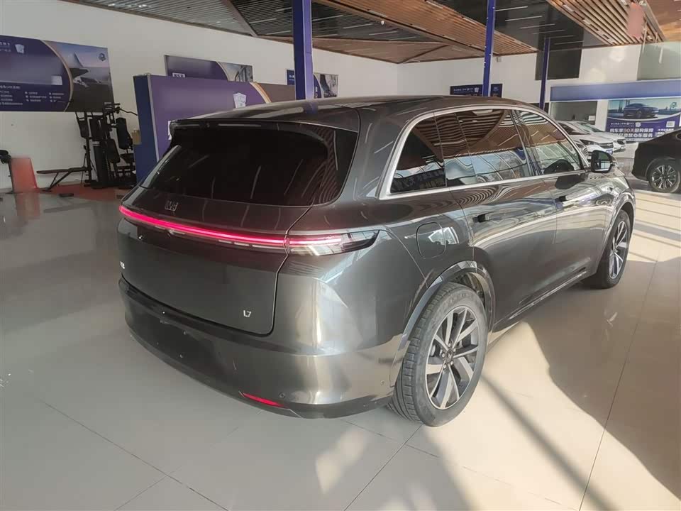 Li Auto Ideal L7