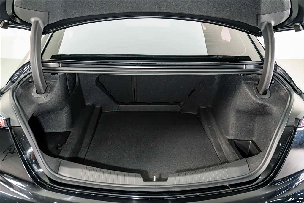 Cadillac CT5, 2021 26