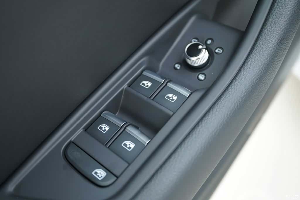 Audi A4L, 2023 11