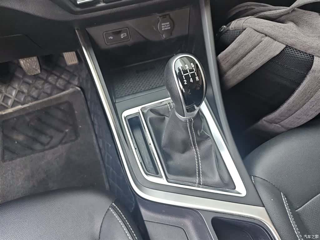 Geely X3, 2020 14
