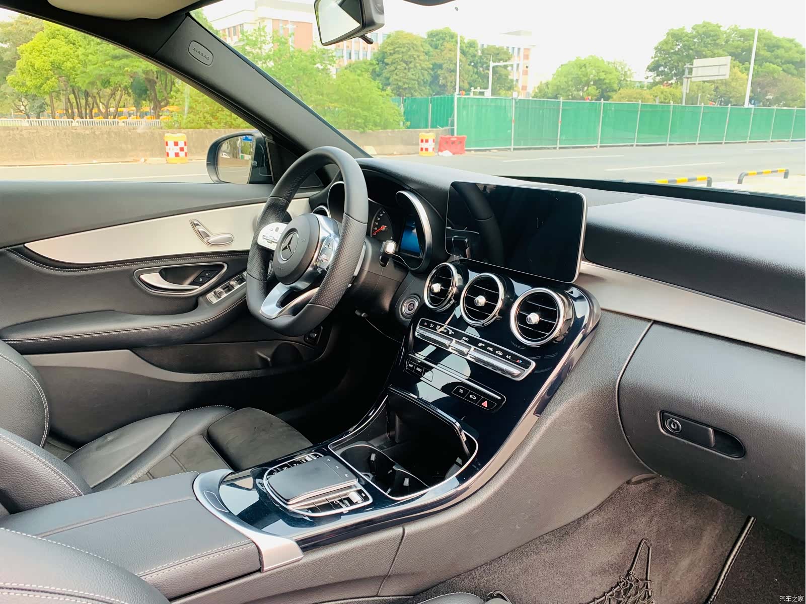 Mercedes-Benz C-Class, 2019 11