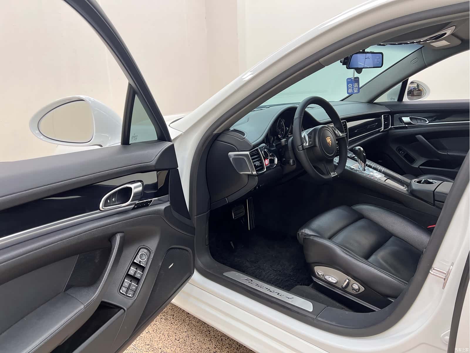 Porsche Panamera, 2015 16