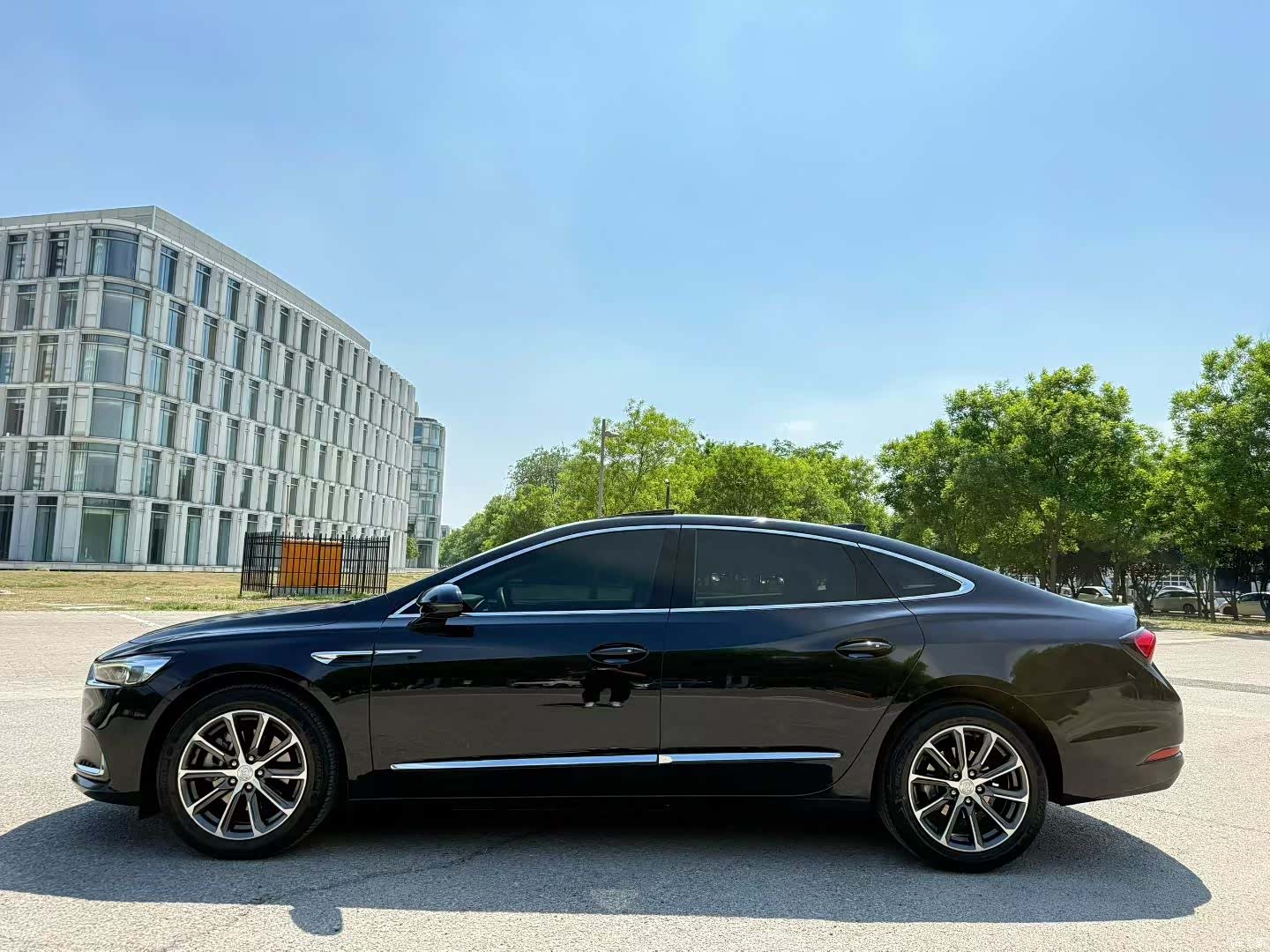 Buick LaCrosse, 2020 3