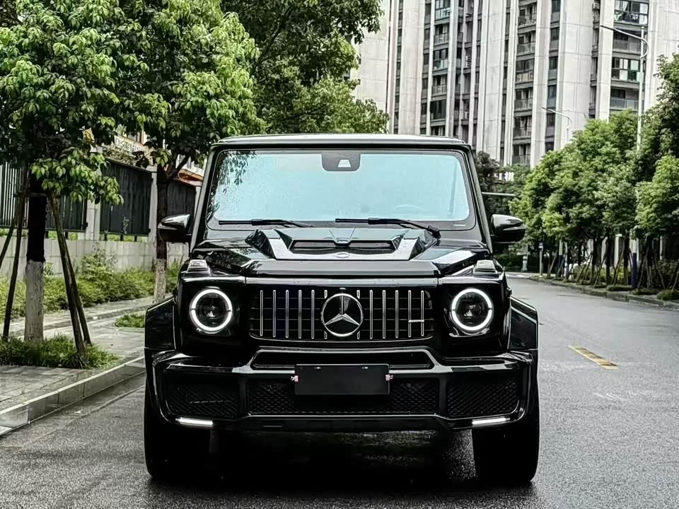 Mercedes-Benz G-class