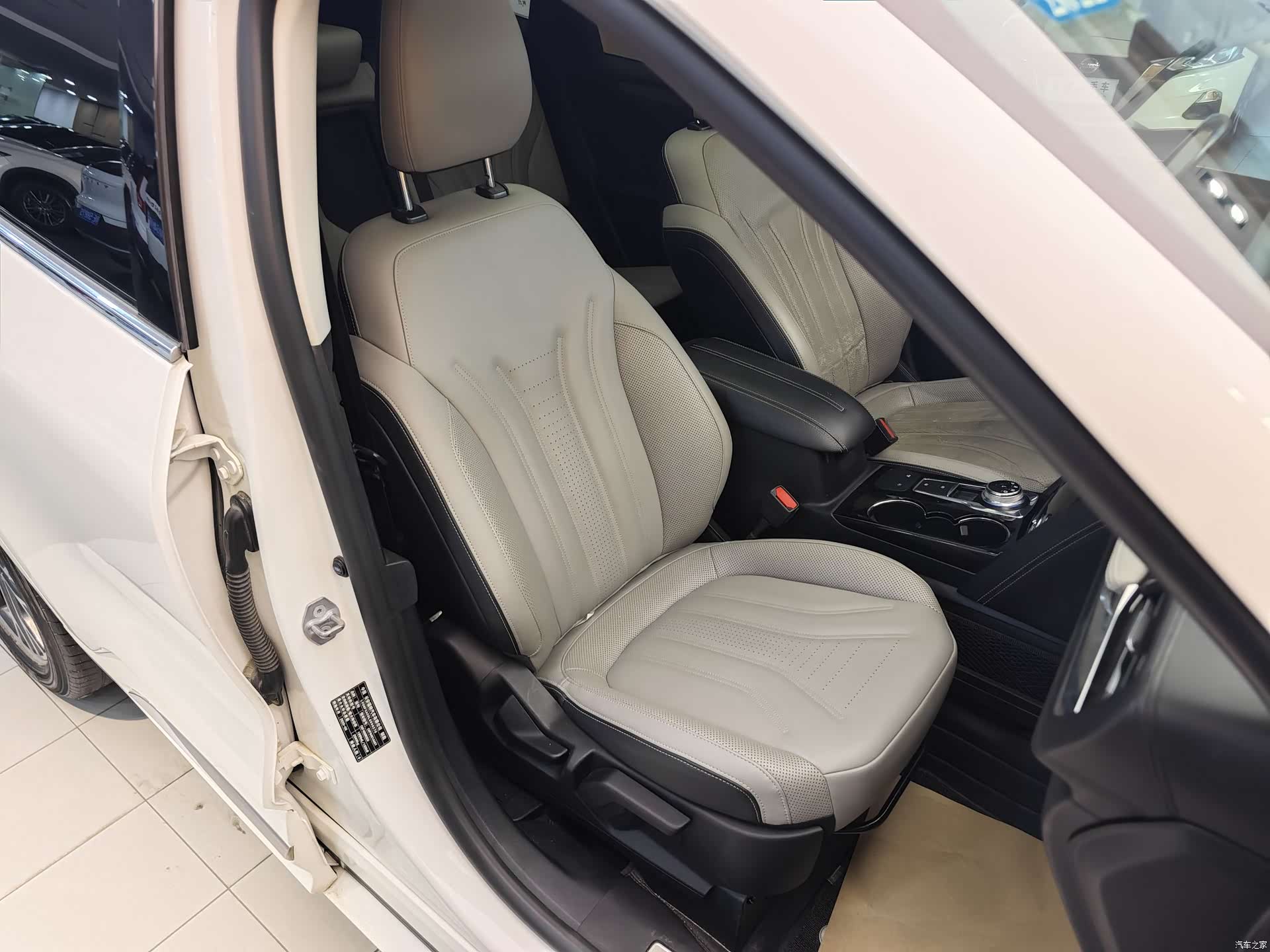 Ford Escape, 2020 33