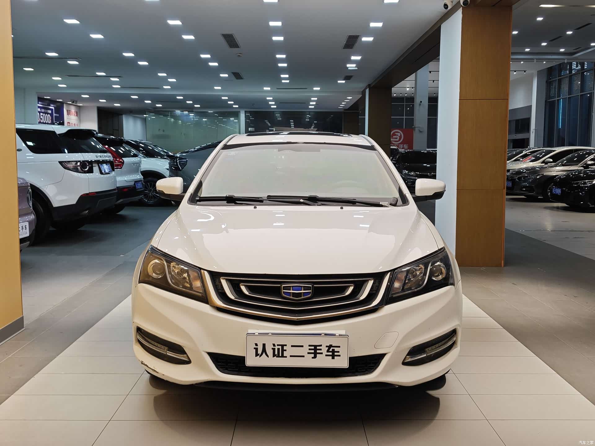 Geely Emgrand, 2017 3