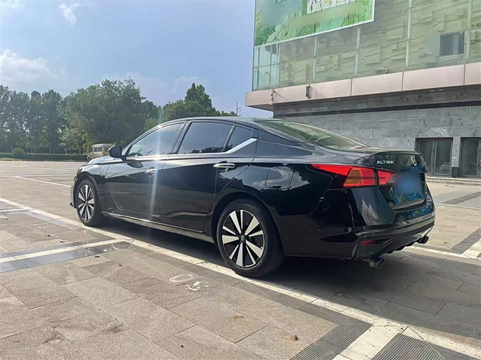Nissan Teana Nissan Teana