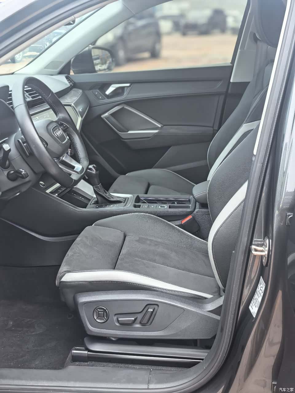 Audi Q3, 2022 9