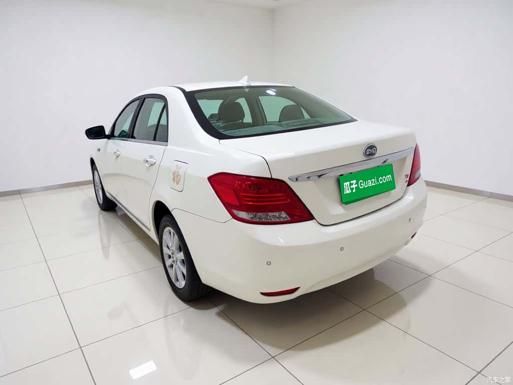 BYD 1.5TI, 2014 4