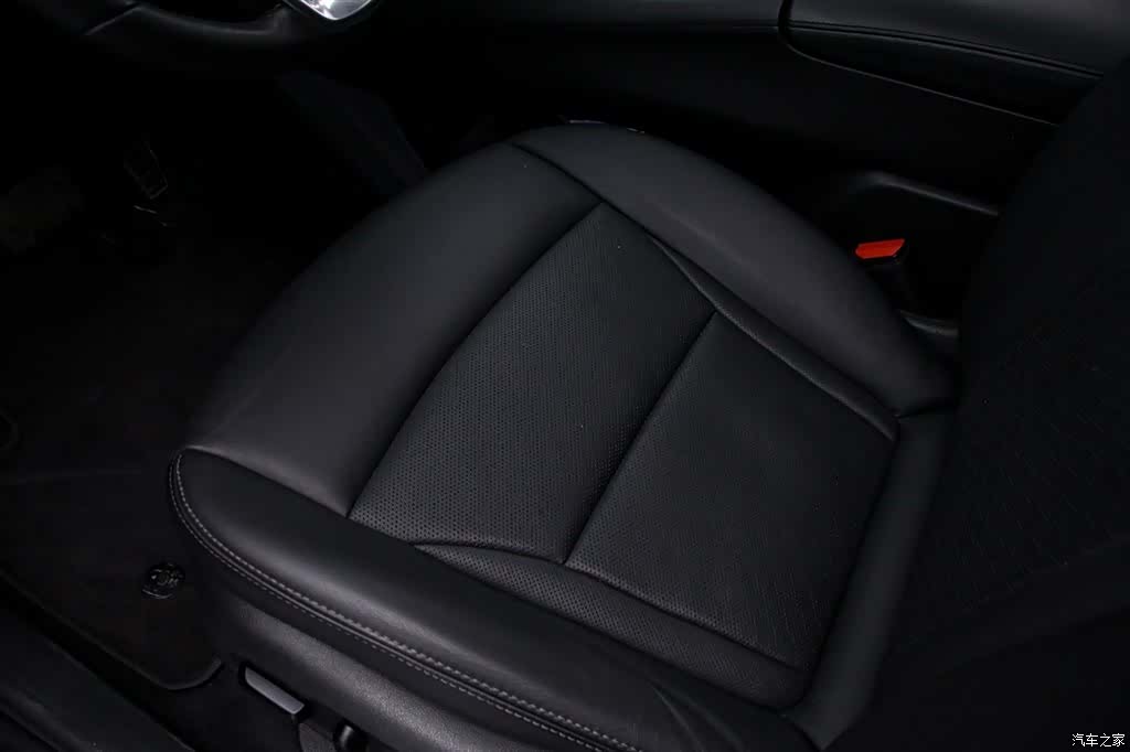 Buick Enclave, 2021 13