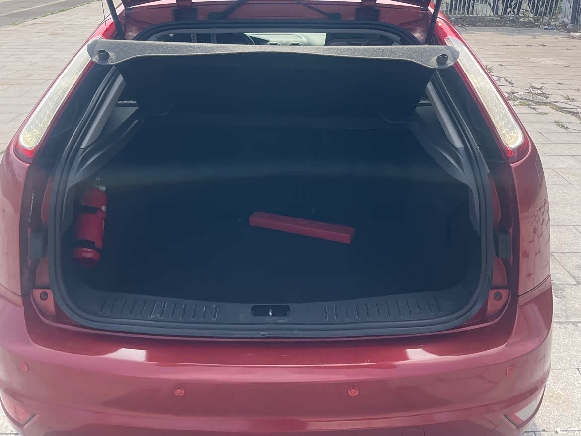 Ford Focus, 2014 15