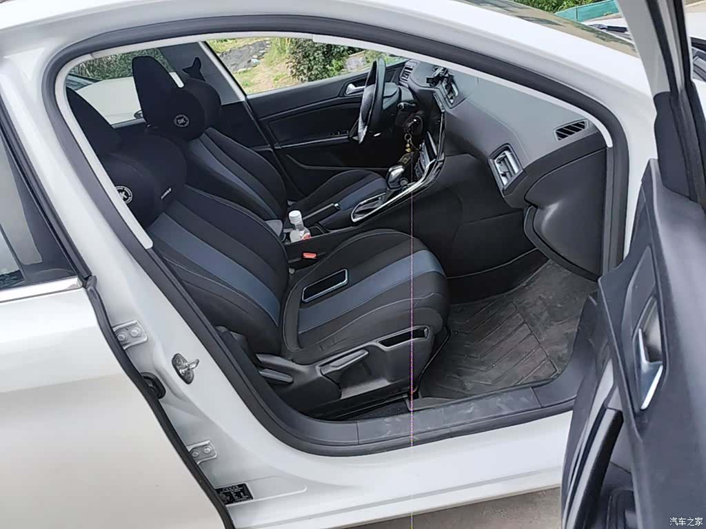 Peugeot 308, 2017 25