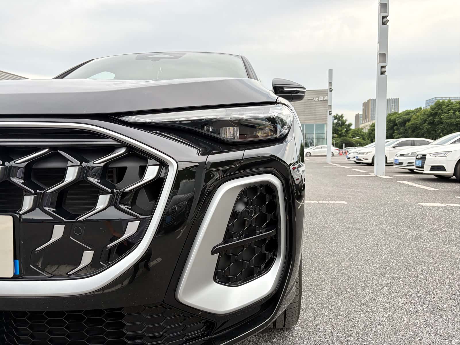 Audi Q5L, 2026 8