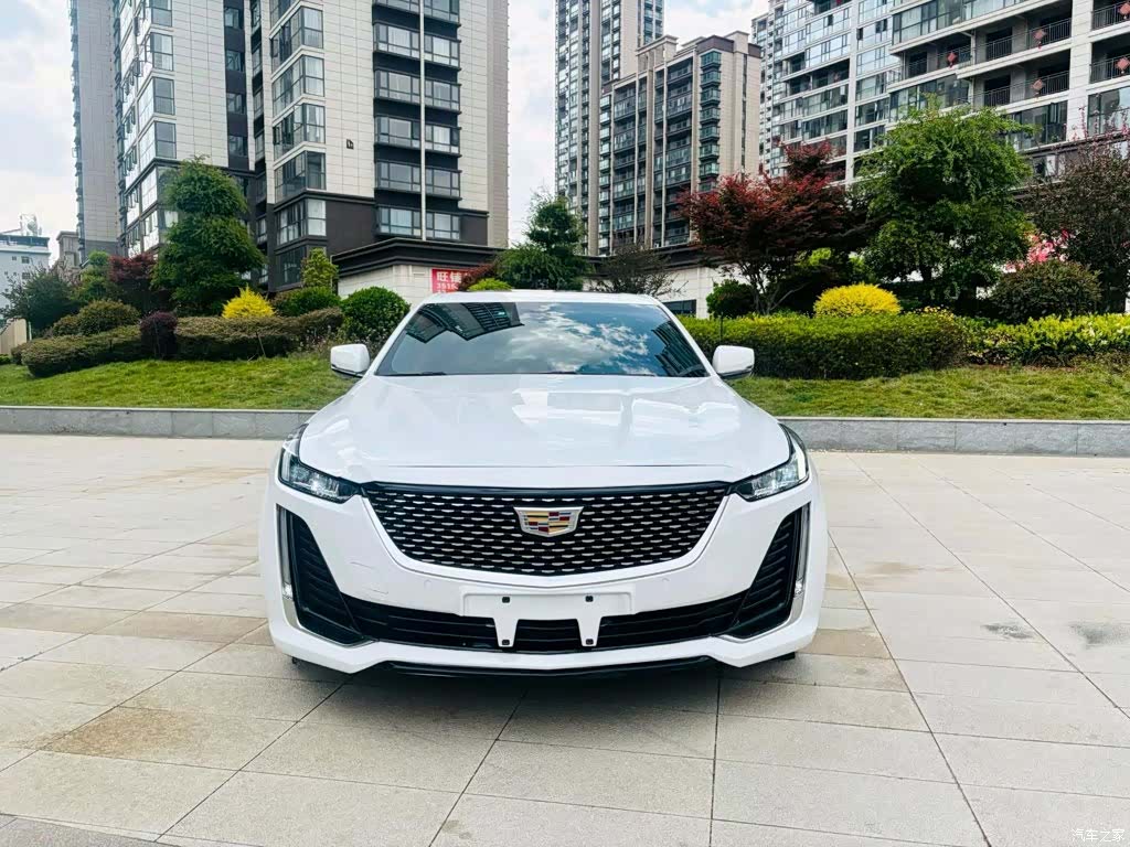Cadillac CT5, 2023 2