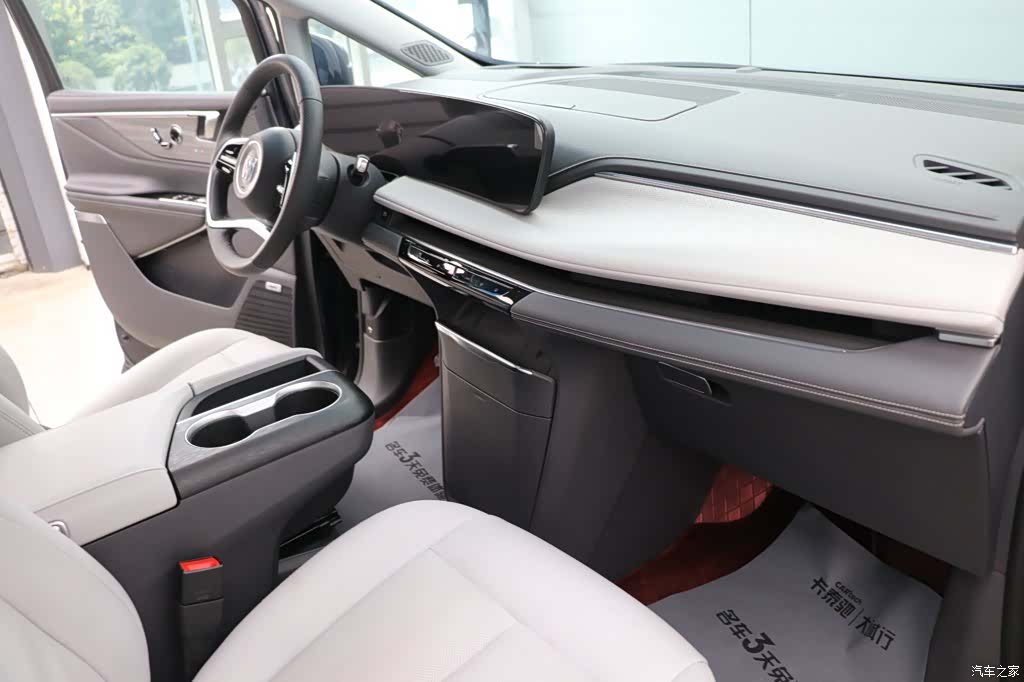 Buick GL8, 2024 23