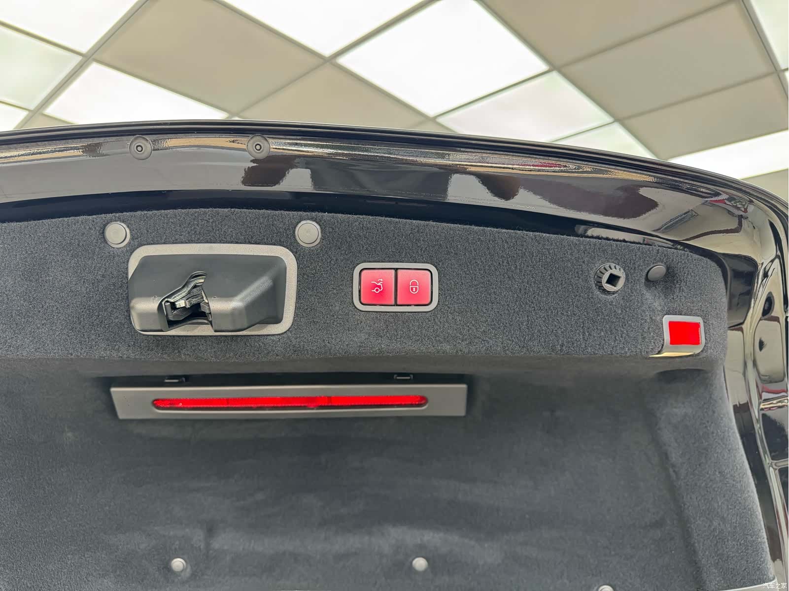 Mercedes-Benz S-Class, 2014 24