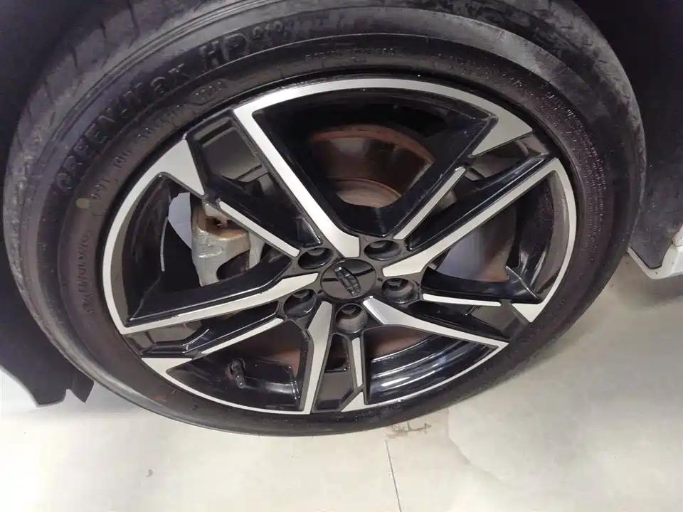 Geely Binrui Geely Binrui